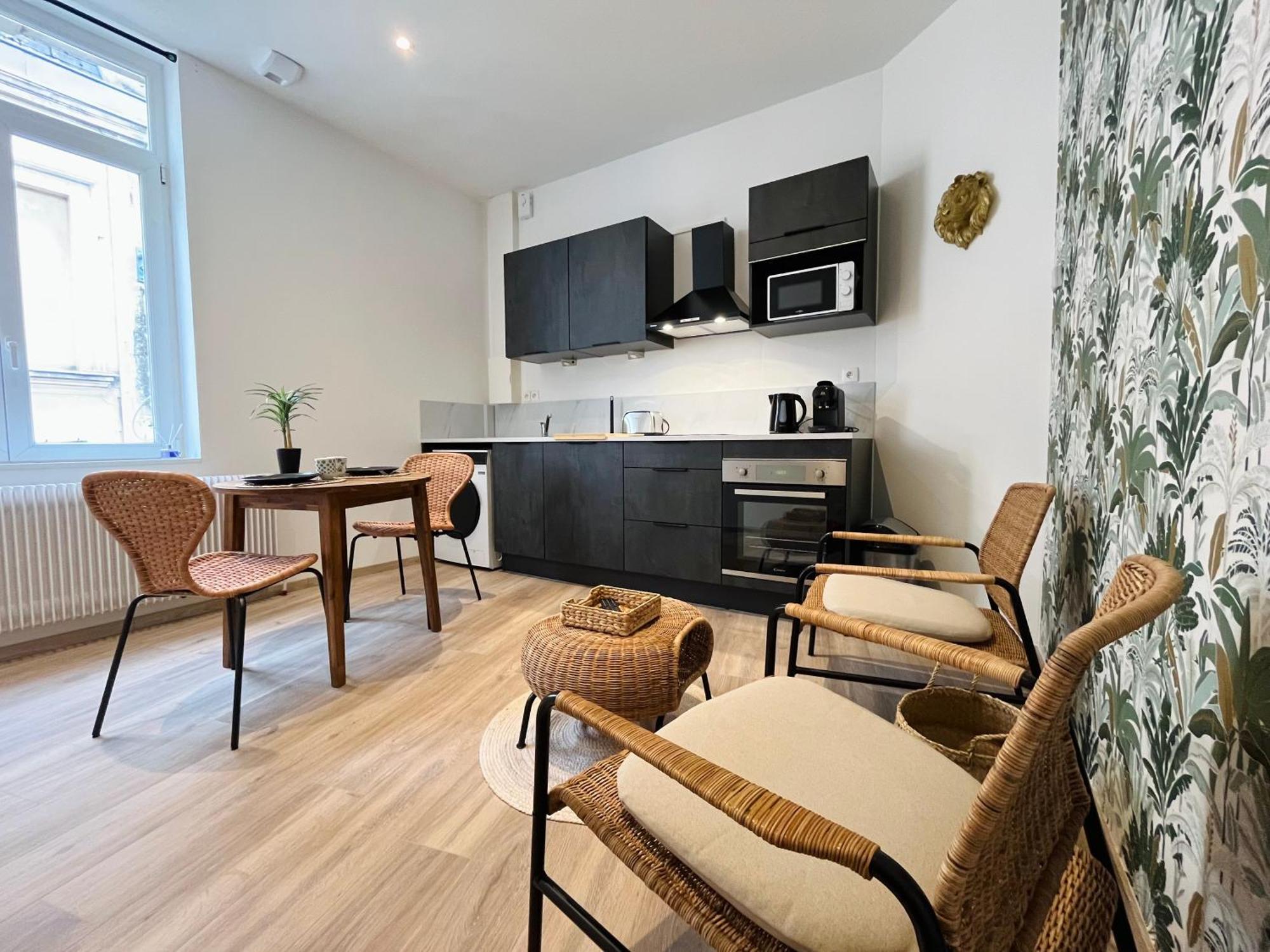 Apartment L'ecrin - - King Bed - Calme - Luxe